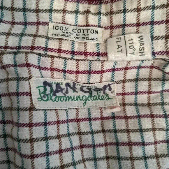 Vintage  Bloomingdale's Long Sleeved Button Down Shirt M - Picture 9 of 9